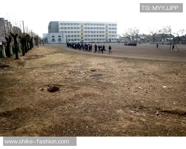 唐河足球崛起之路探索地方足球文化与青少年发展新机遇